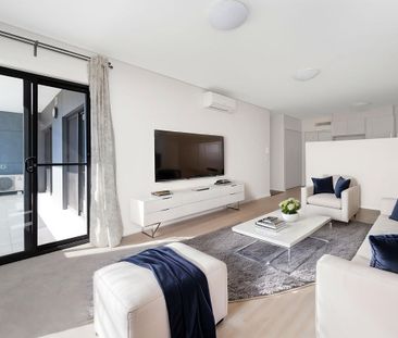 Inviting Two Bedroom Apartment - Photo 3