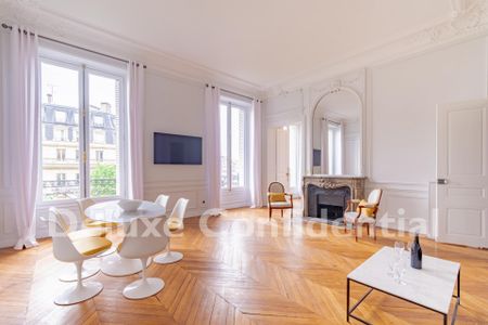 Superbe location meublée Triangle d'or - BAIL NON RESIDENT - Photo 4