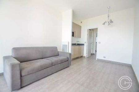 Location Appartement 1 pièce 23m² VILLENEUVE LOUBET 06270 - Photo 2