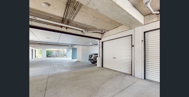 Charming 2-Bedroom Unit in the Heart of Nundah - Photo 1