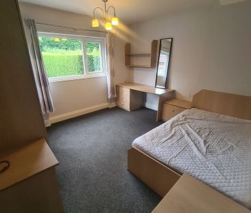 6 Bed - 16 Winston Mount, Headingley, Leeds - LS6 3JY - Student - Photo 2