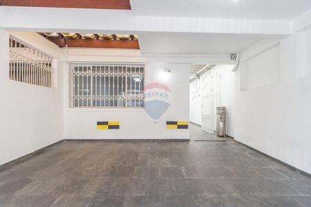 Locação casa com 208 m², 4 quartos, 2 suítes, 5 banheiros, 2 vagas, Vila Olímpia - Foto 5