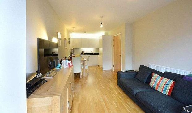 Amelia Street, Elephant And Castle, SE17 - Photo 1