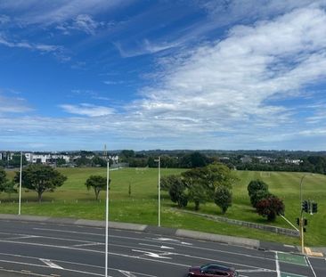 Unit 303, 6 Rauroa Lane, Hobsonville, Auckland - Photo 3