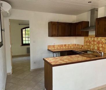Location Appartement 2 pièces 33m² STE ANASTASIE SUR ISSOLE 83136 - Photo 5