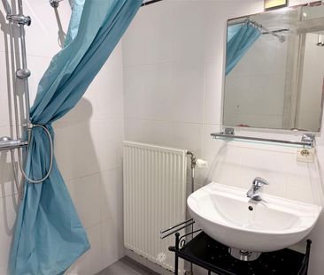 Ruime duplex met garagebox te huur in Destelbergen - Photo 6