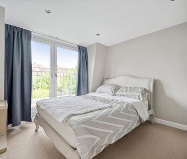 6 bedroom townhouse to rent - Photo 3