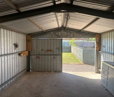 To register & apply for this property, please use this link: https:... - Photo 4