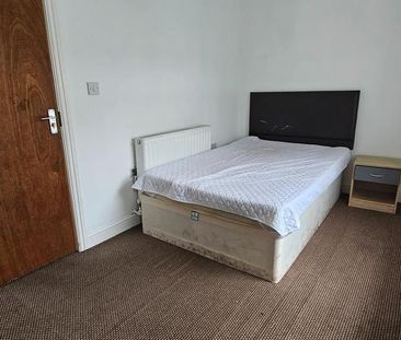 House to rent - Photo 5