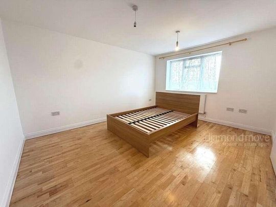 Brabazon Road, Hounslow, TW5 - Photo 1