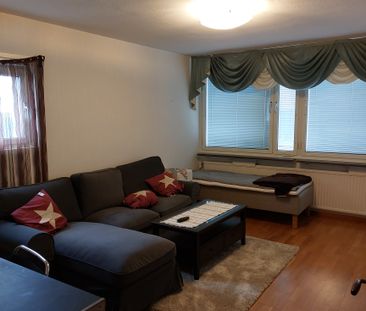 Olshammarsgatan, Bandhagen - Photo 1