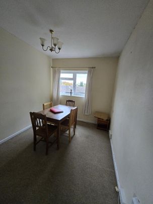 3 bedroom flat to rent - Photo 1
