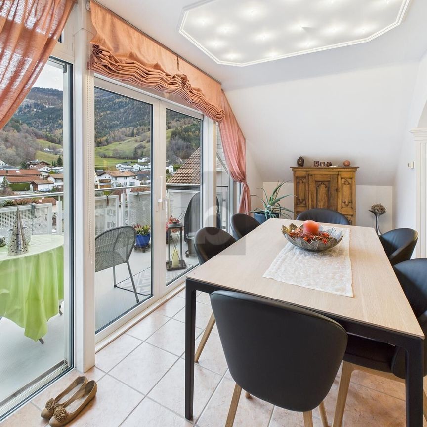 STYLISH LIVING WITH A CHEMINÉE - Photo 1