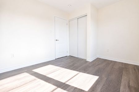 For Lease - 374 Arthur Bonner Avenue, Markham, Ontario - Photo 5