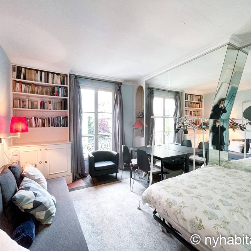 Logement à Paris, Location meublée - Studio T1 - Place de la République, Canal Saint Martin - Gare du Nord - Gare de l'Est (PA-1295) - Photo 1