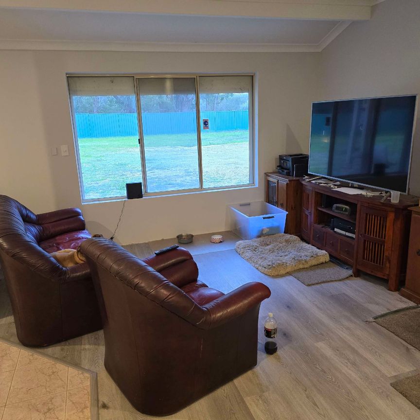 South Guildford - Photo 1