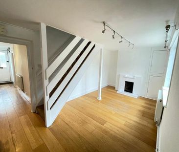 3 bedroom terraced house to rent - Photo 1