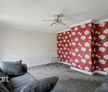 3 bedroom detached house to rent - Photo 2