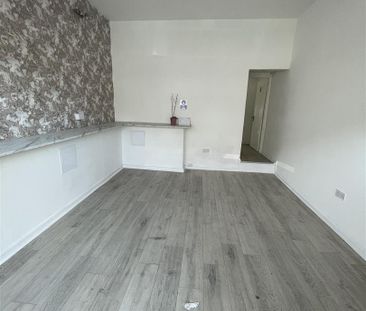 Commercial Property - - Photo 4