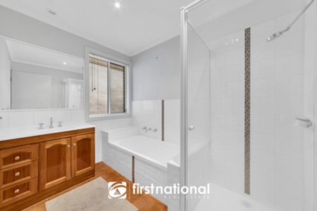 1 / 36 White Street, Mordialloc - Photo 5