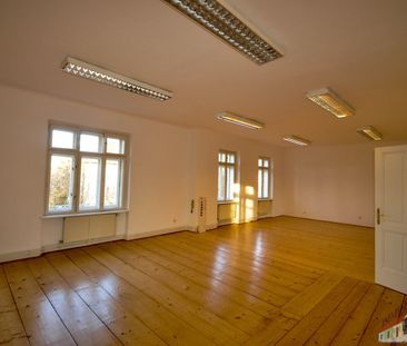 Villa in sehr gut frequentierter und sichtbarer Lage! Ideal als Rec... - Photo 5