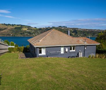 Three bedroom with views! - Photo 1