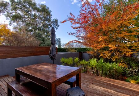 2/50 Stuart Street, Griffith ACT 2603 - Townhouse For Rent | Domain - Photo 4