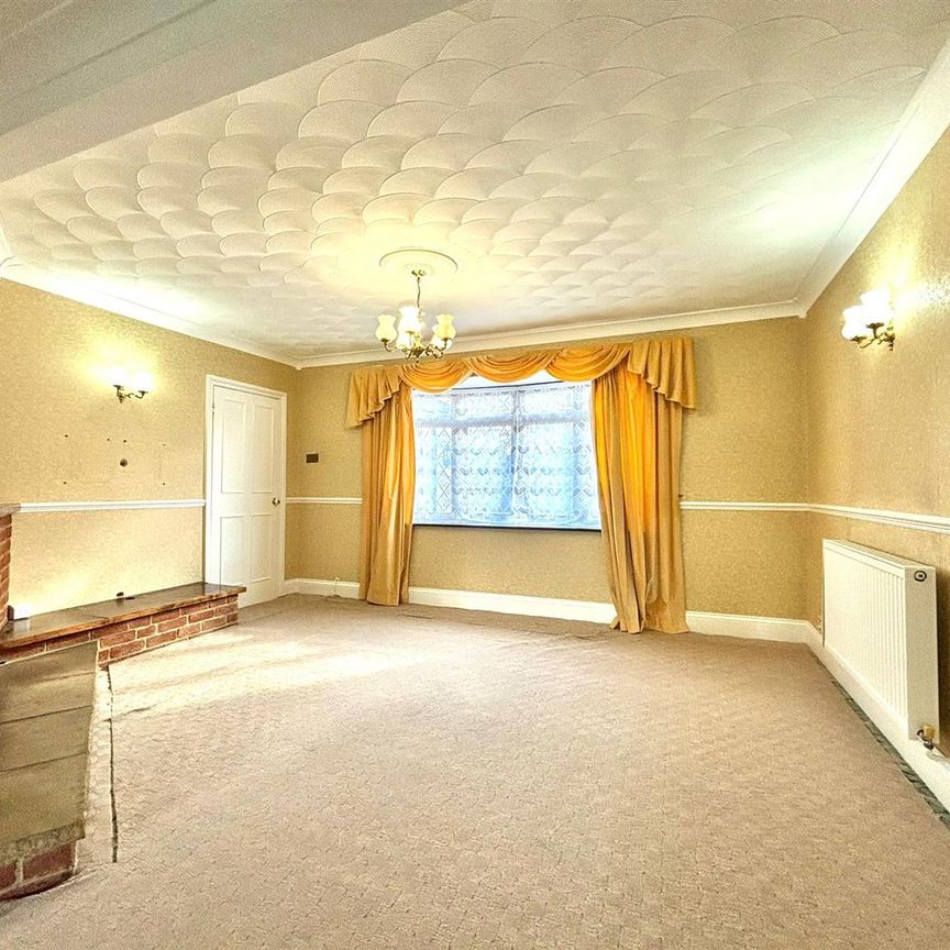 Frays Avenue, West Drayton, UB7 - Photo 1