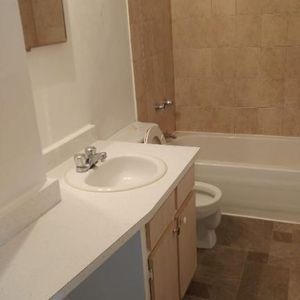 5 1/2 a louer- Drummondville - Photo 2