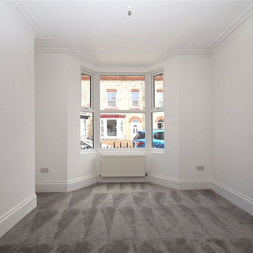 3 bed terraced house to rent in Tindall Street, Scarborough, YO12 - Photo 1