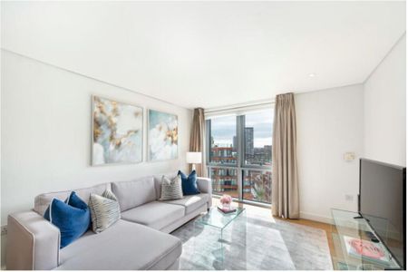 3 bedroom flat with 1 reception and 2 bathrooms in Hyde Park, W2 - Photo 3