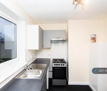 2 Bed Flat, Springhill Road, AB16 - Photo 2
