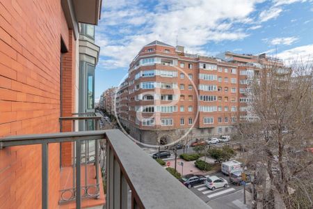 4 bedroom luxury Flat for rent in Madrid, Autonomous Region of Madrid - Photo 5