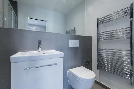 Flat to rent - Photo 3