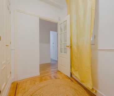 Calle de Fernán González, Madrid, Community of Madrid 28009 - Photo 6