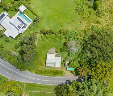 One of the most spectacular outlooks on Terranora Road! ALL INSPECT... - Photo 4