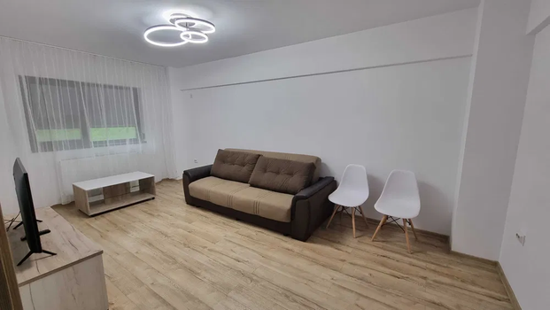 Apartament 2 Camere Decomandat Complex Bucium Confort 399 euro - Photo 1