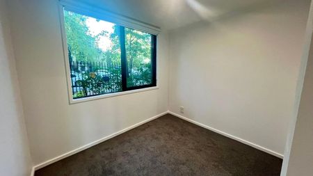 8/88 Southbank Boulevard - Photo 5