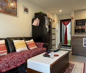 One bedroom townhouse in sunny Taita - Photo 2