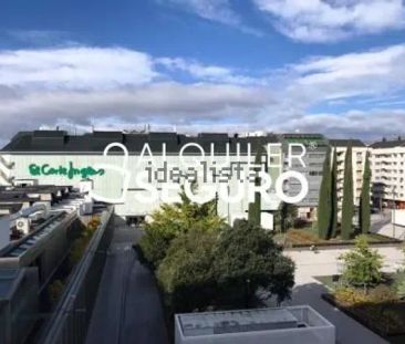 Alquiler de piso en Plaza Santa Barbara - Photo 1