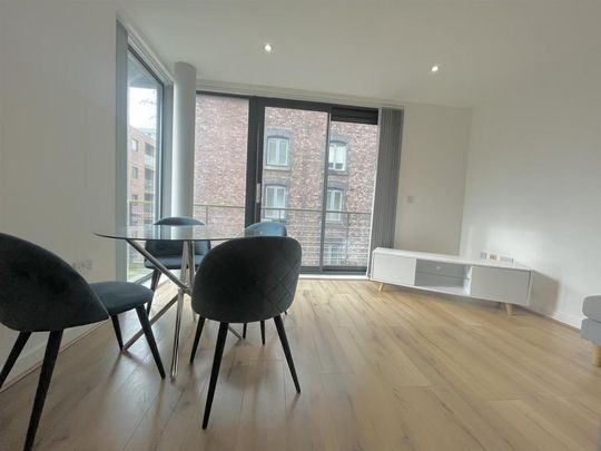 2 bedroom apartment to rent - Photo 1