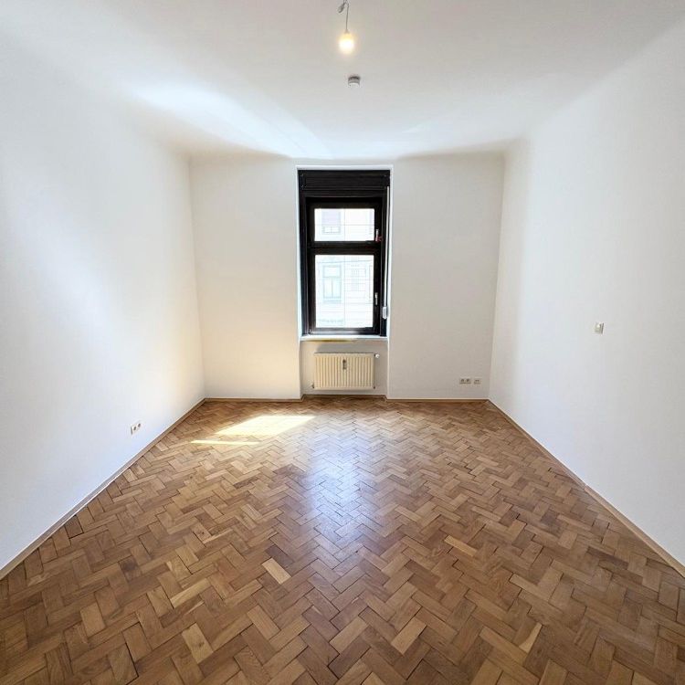 Sehr schöne 3 Zimmerwohnung mit großem Innenhofbalkon! - Provisionsfrei! - Photo 1