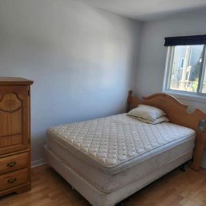 1 CH - 1 SDB - Gatineau - $1,000 /mo - Photo 2