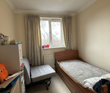 3 bed Appartment TO LET In Bromley - Photo 4