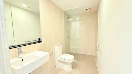 811/35 Malcolm Street, South Yarra VIC, Belconnen - Photo 2