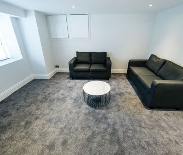 Lumley Avenue, Burley, Leeds - Photo 3