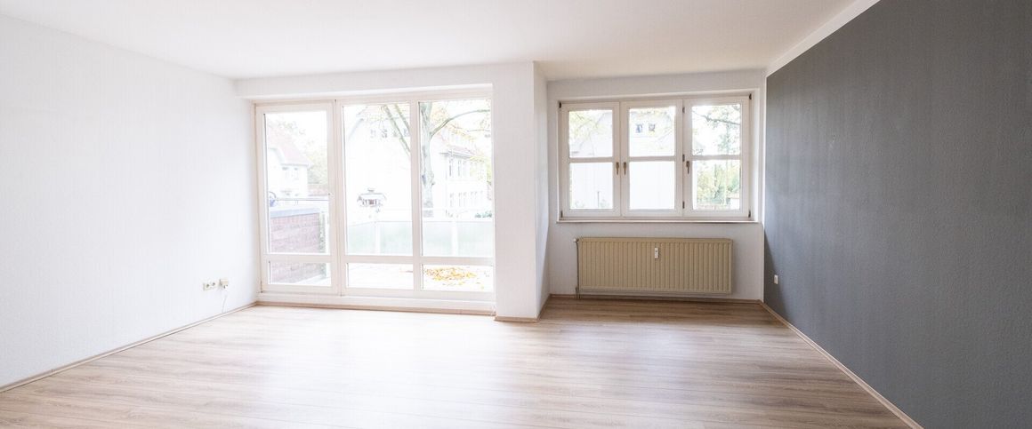 Helle 3-Zimmer-Wohnung mit Balkon, Einbauküche und Tageslichtbad in Bremen-Hemelingen - Foto 1