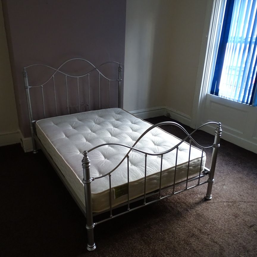 Dilston Road, Newcastle Upon Tyne, Tyne and Wear, NE4 5AB A 2 bedroom Ground Floor Flat for rent available from 11/10/2025 - Photo 1