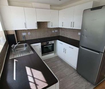 Warren Way, Edgware, HA8 - Photo 6