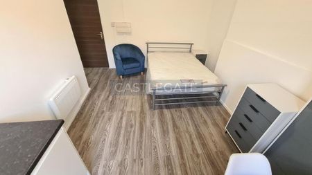 5 bedroom terraced house to rent - Photo 2